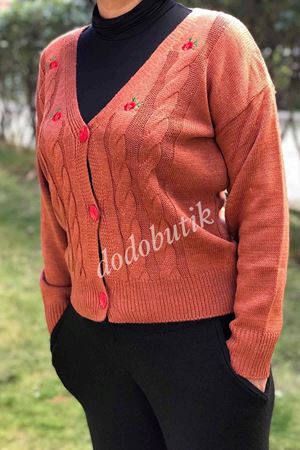 Çiçek Desenli Triko Hırka